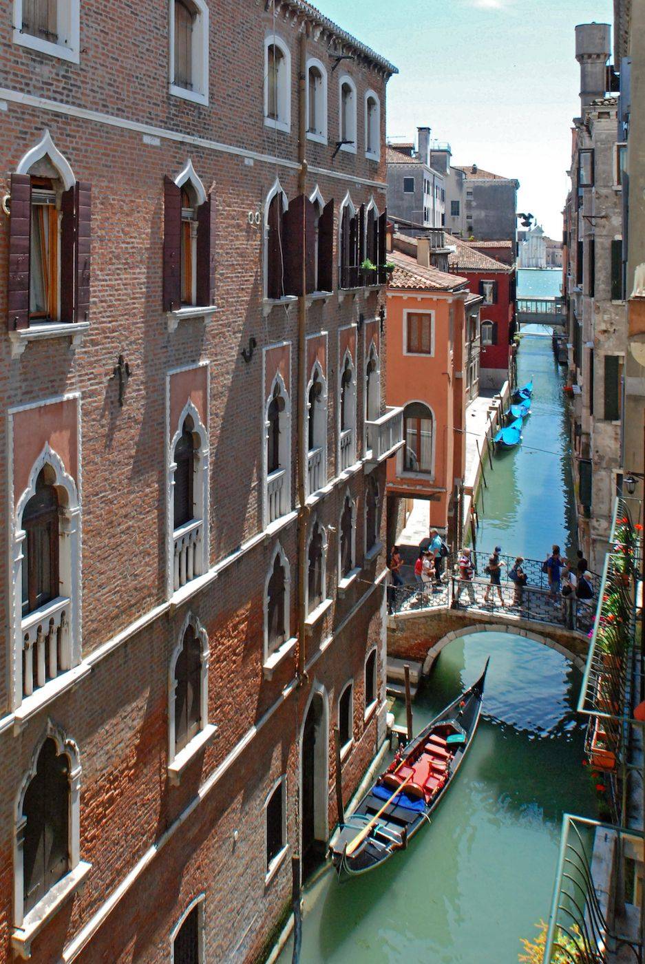 Exclusive rental of Altana apartment in Sestiere San Marco Venice Italy