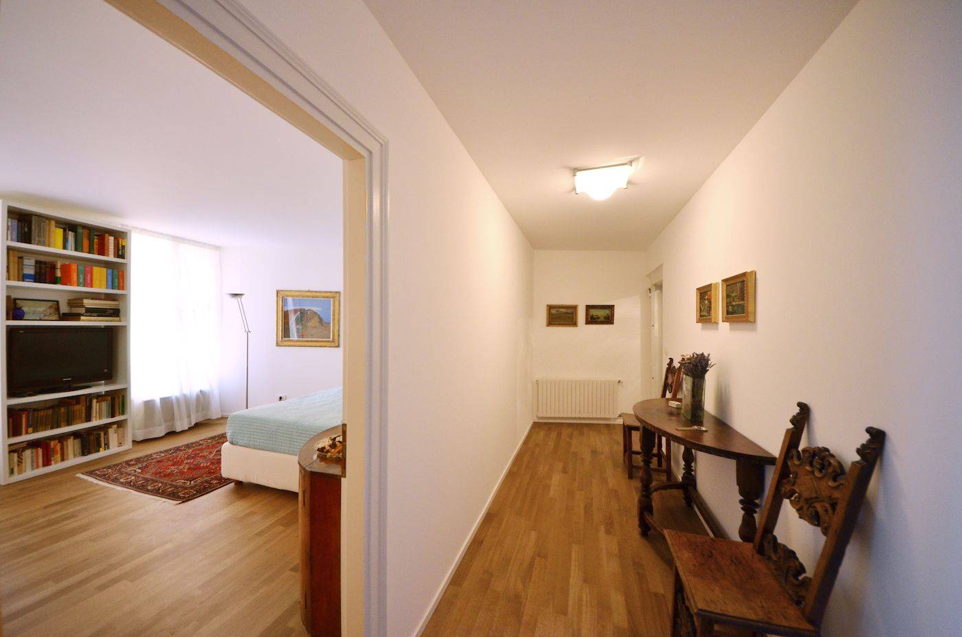 entrance room of the Vendramin apartment that leads to the master bedroom