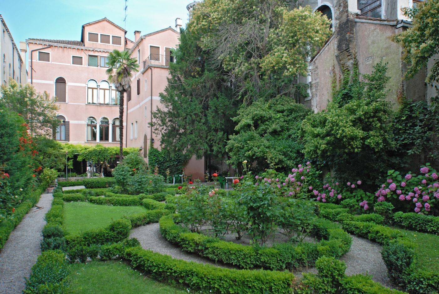 the amazing secret garden of the palace is accessible on request the amazing secret garden of the palace is accessible on request