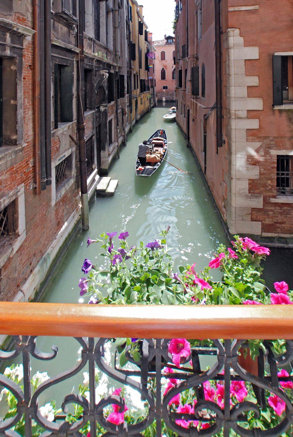 Exclusive rental Angelo Raffaele apartment Sestiere San Marco
