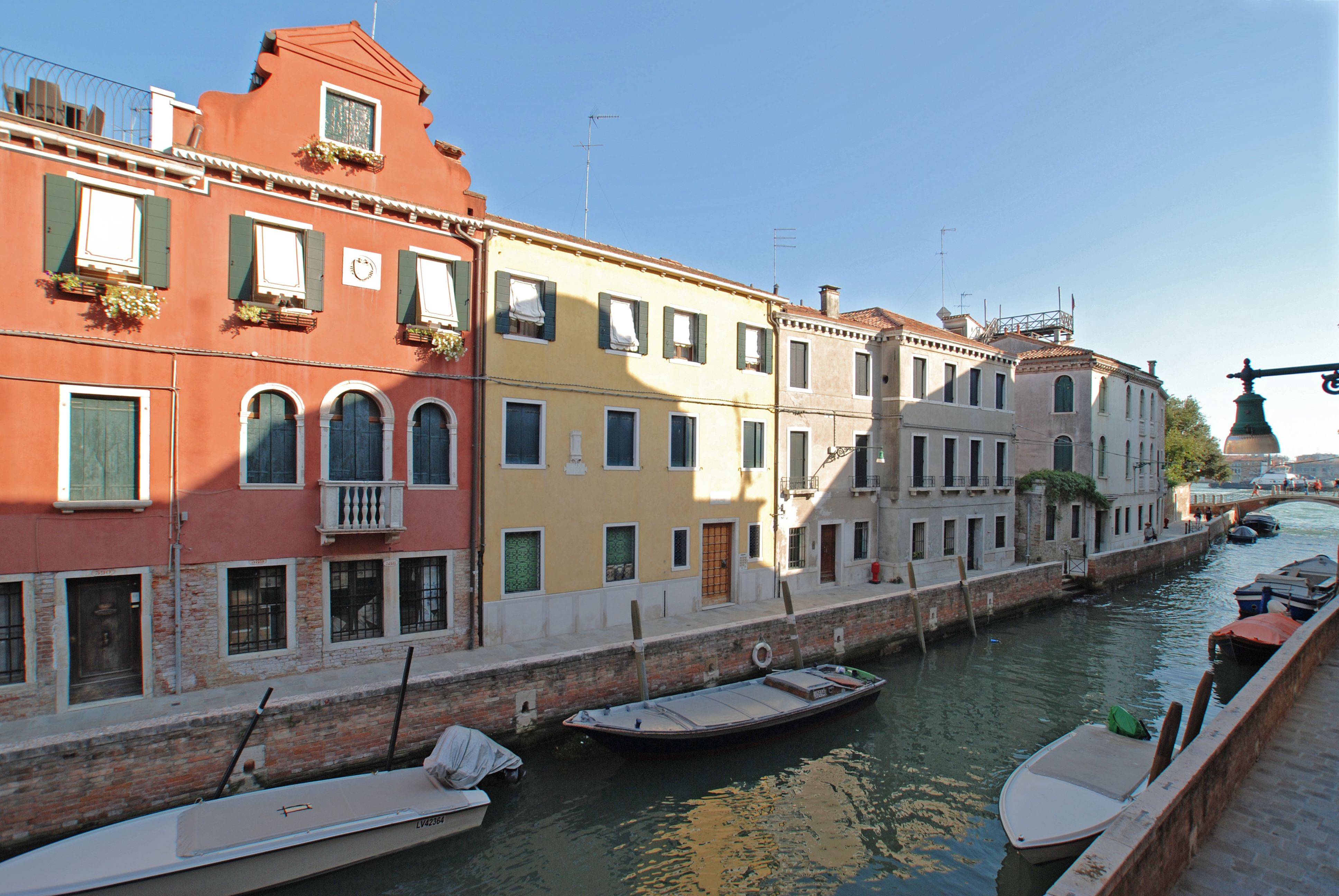 Exclusive rental of Gabriel Bella apartment in Sestiere Dorsoduro