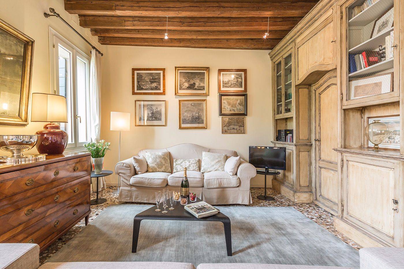 Exclusive rental of Veronese apartment in Sestiere Dorsoduro Venice