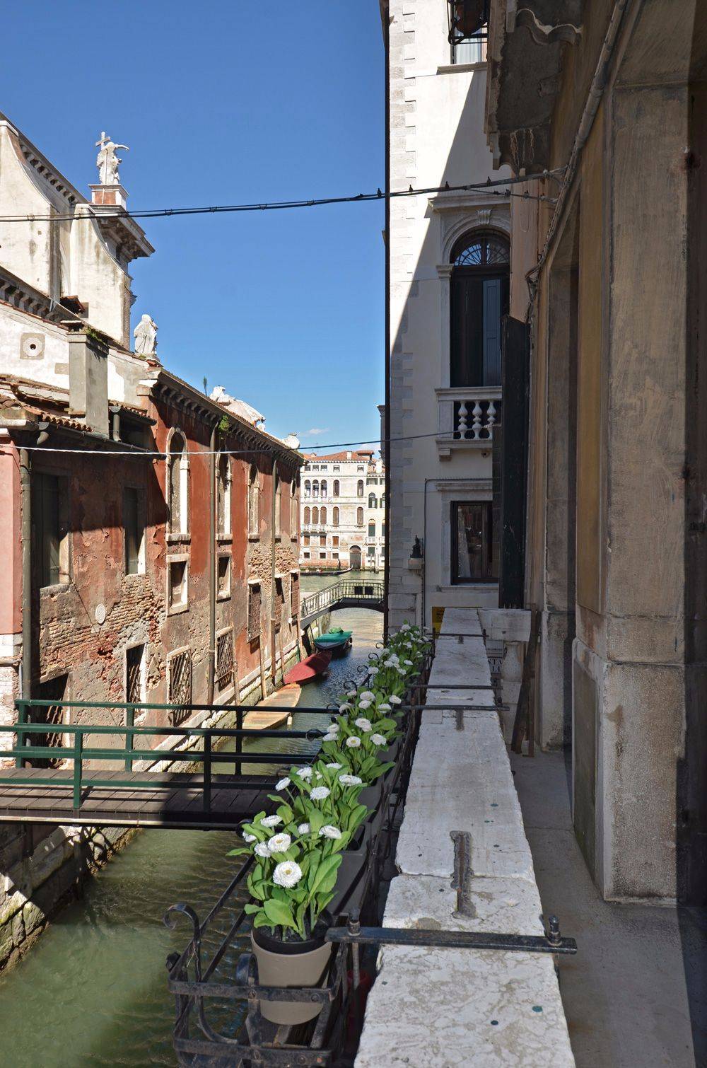 picturesque canal view enjoyable from the balcony
