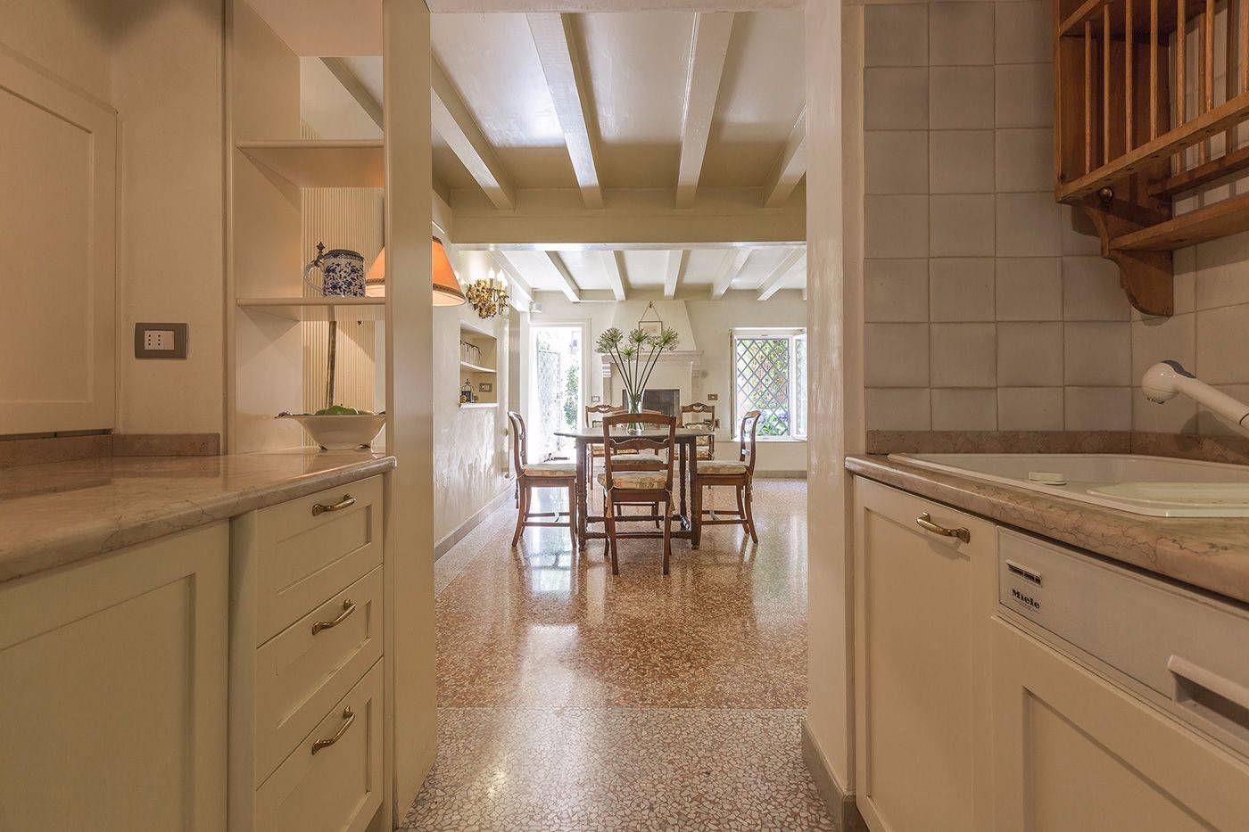 there is a well equipped kitchen 