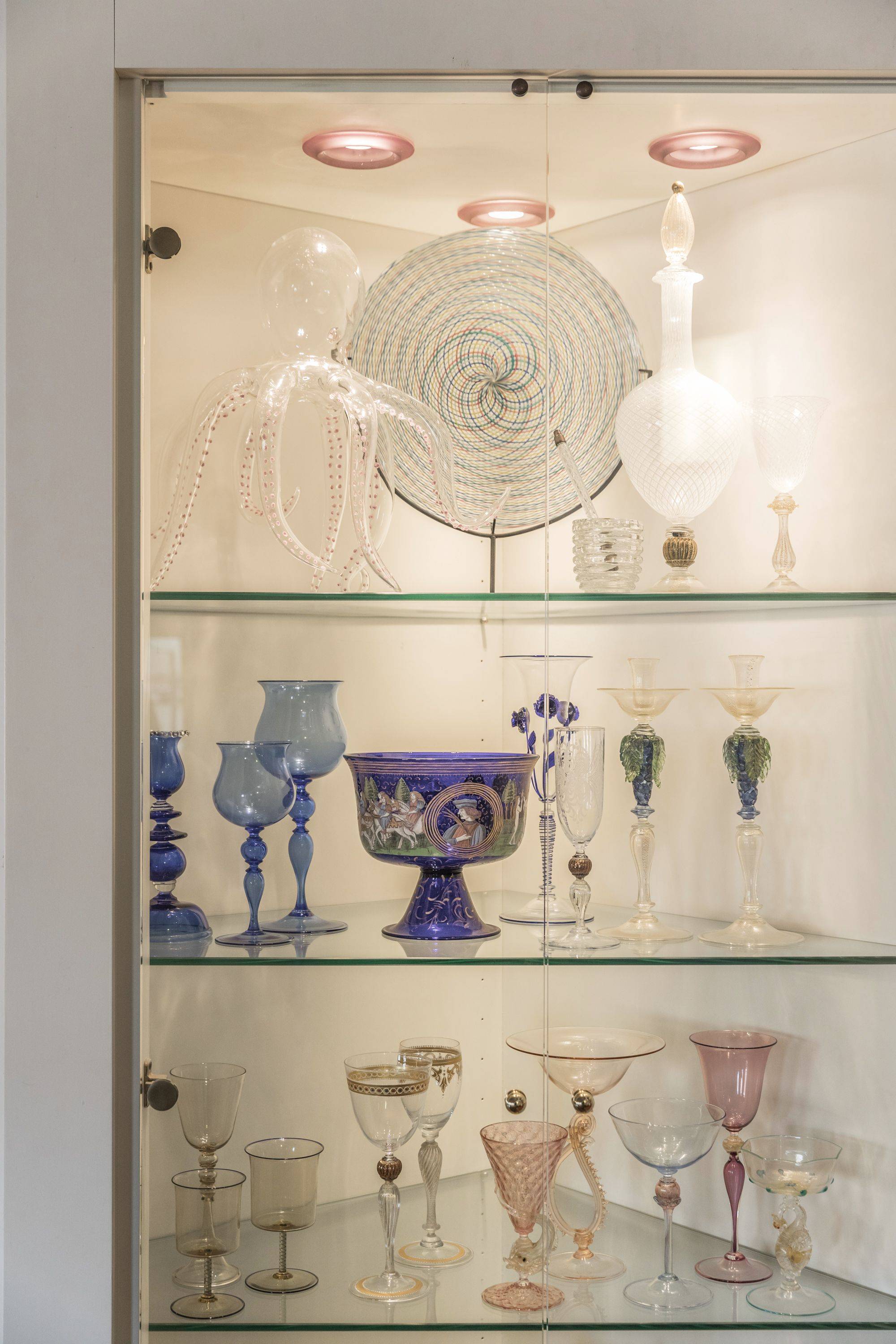 the collections of precious glasses are closed in "vetrine" (showcase cabinets) the collections of precious glasses are closed in "vetrine" (showcase cabinets)
