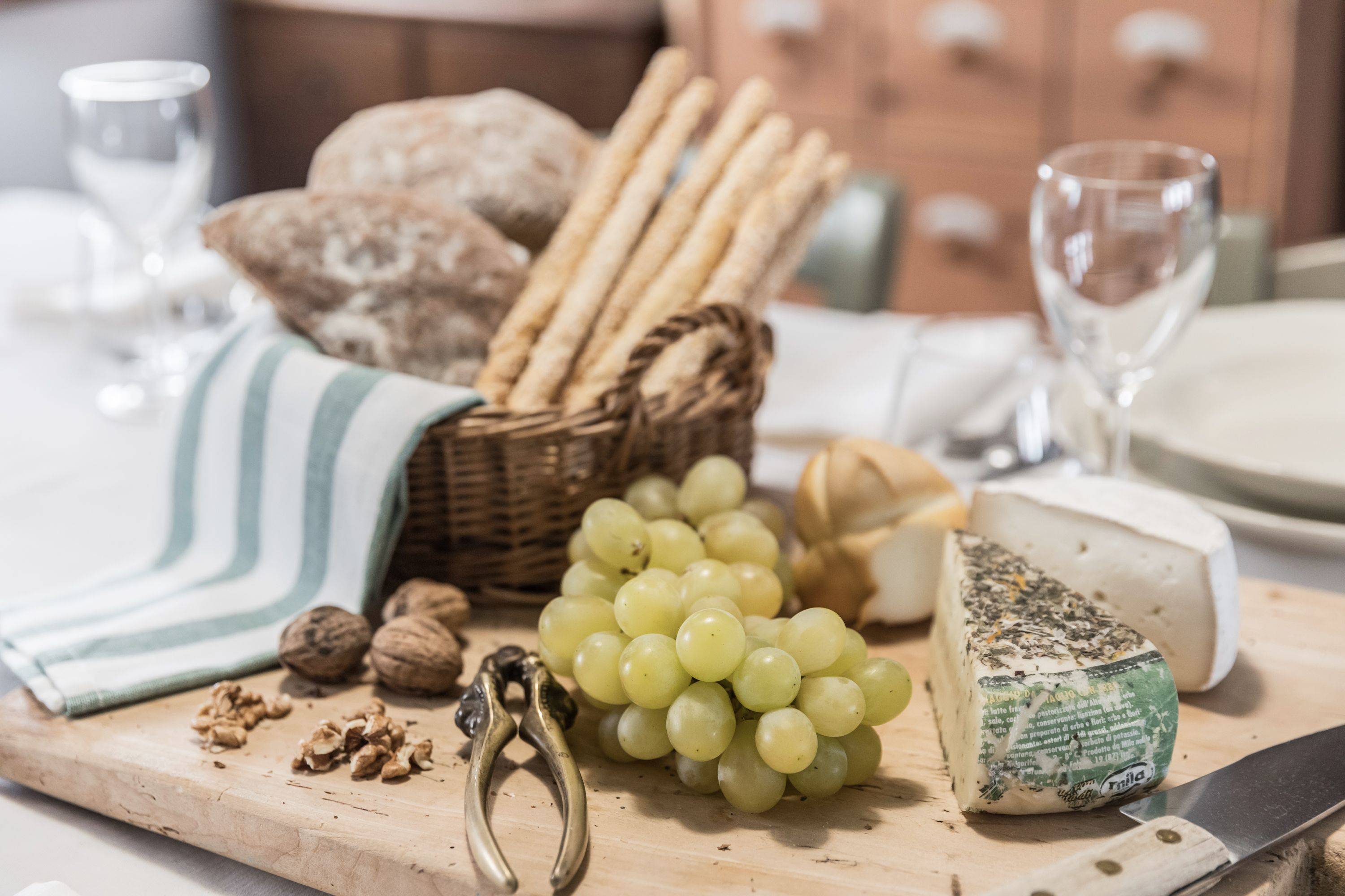 enjoy the delicious Venetian regional food and wine enjoy the delicious Venetian regional food and wine