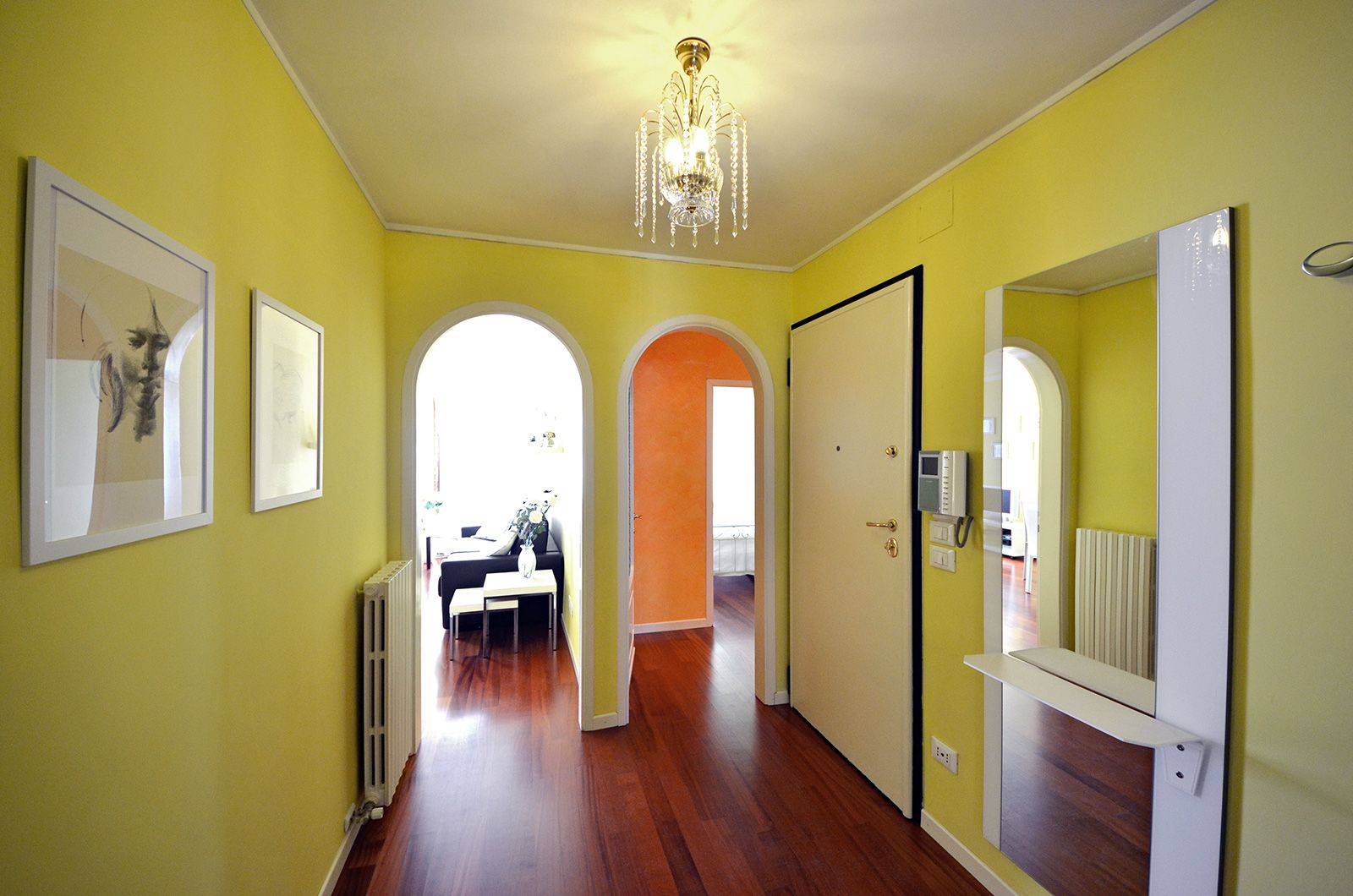 spacious entrance room with wardrobe space