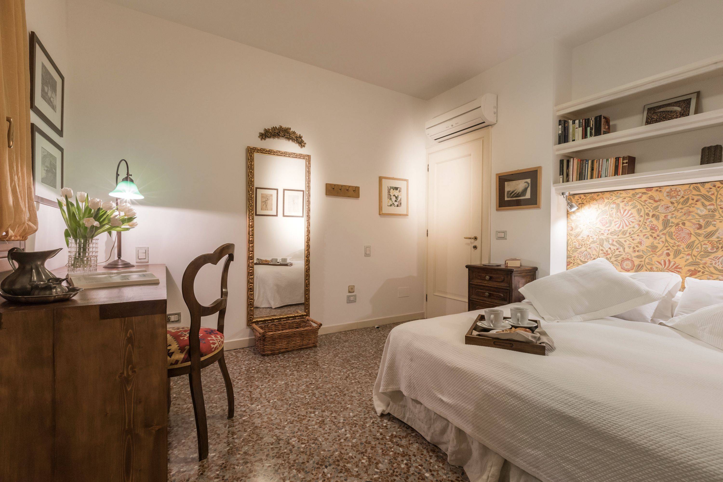 San Marco Lovely Apartment with a Relaxing Terrace | Truly Venice ...