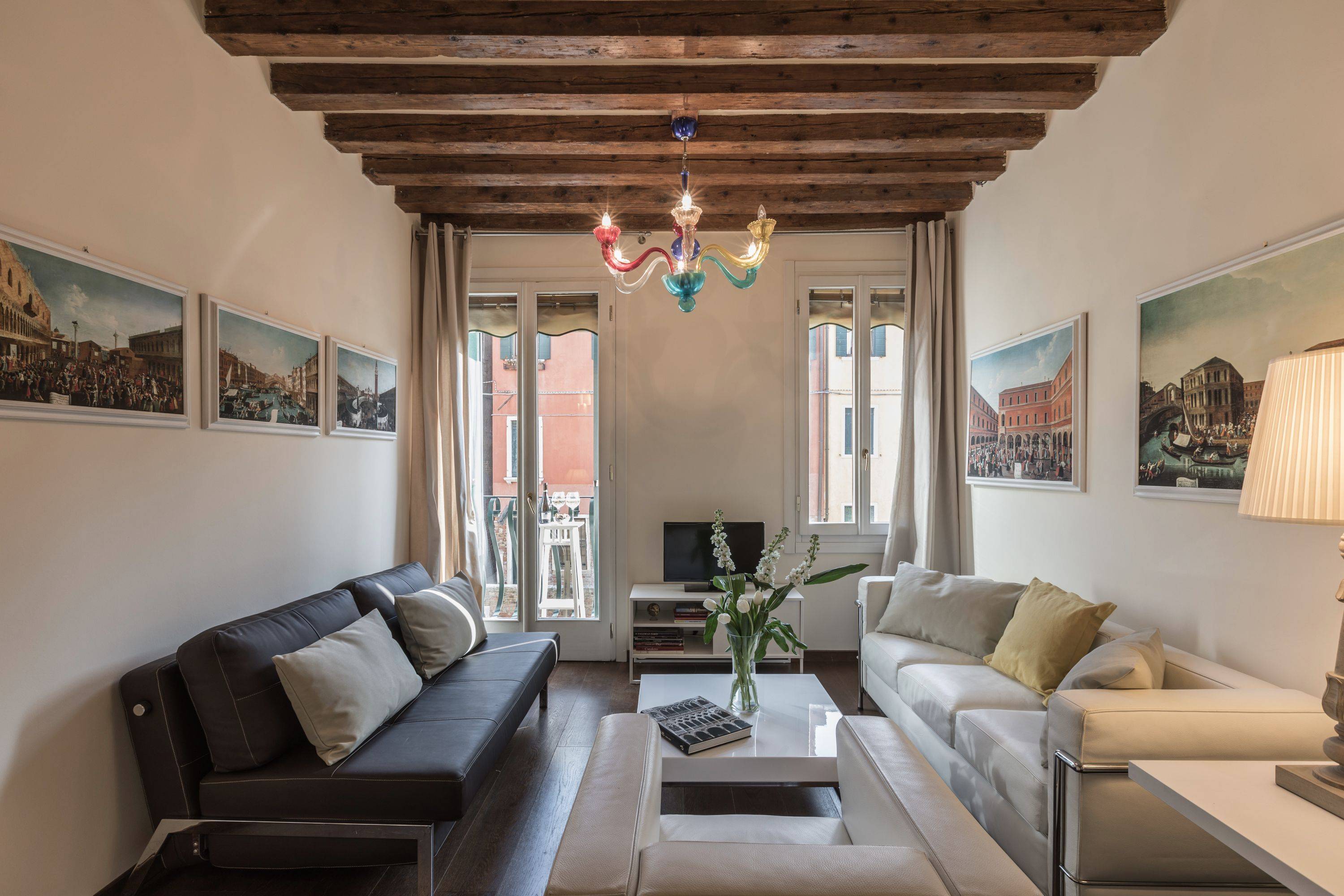 the living room is bright, comfortable and truly Venetian
