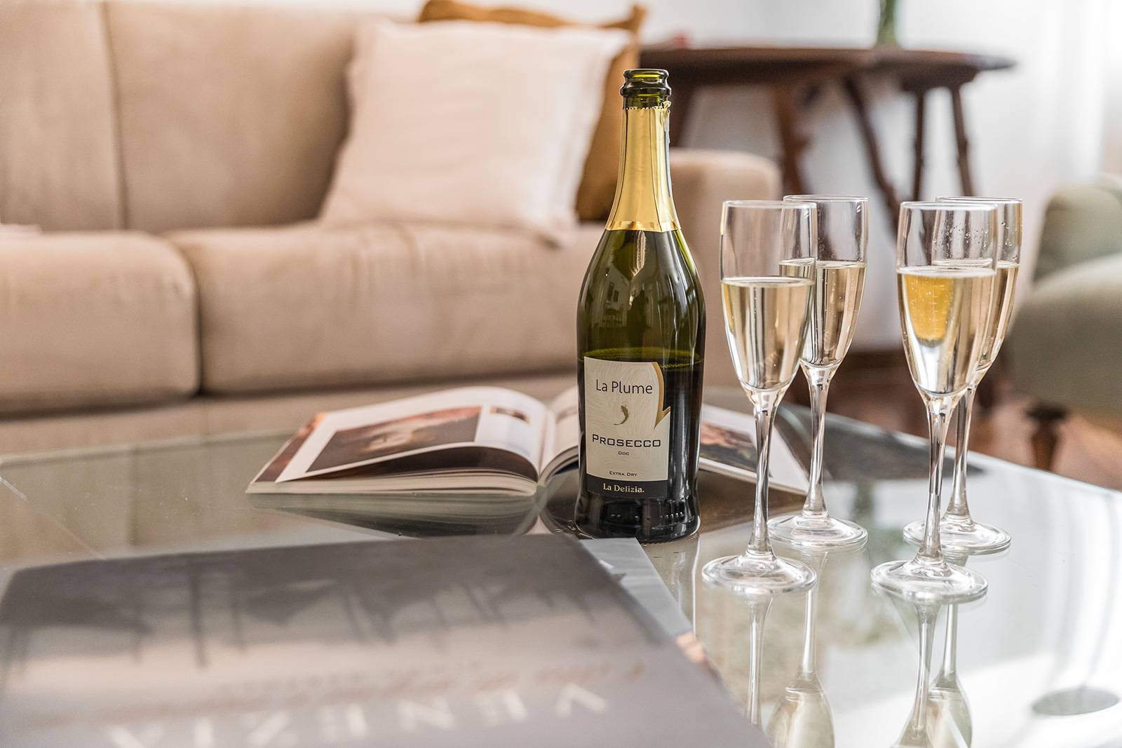 enjoy the exquisite wines of the Veneto Region at home in relax! enjoy the exquisite wines of the Veneto Region at home in relax!