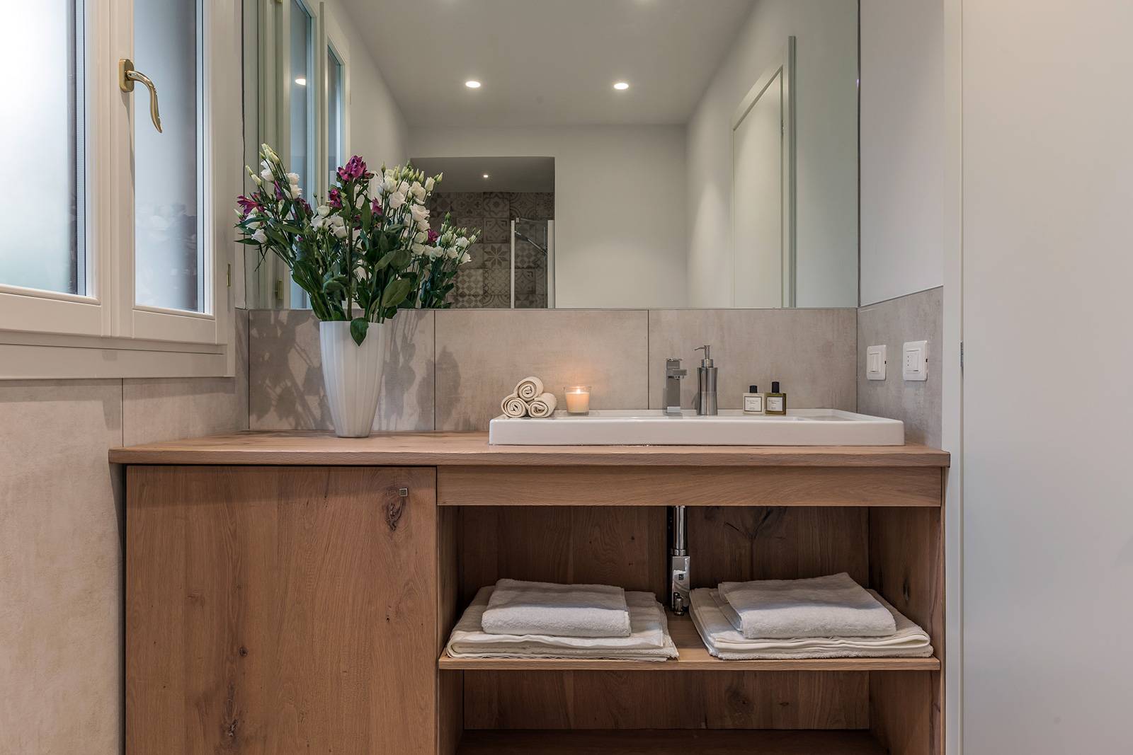 luxurious second bathroom