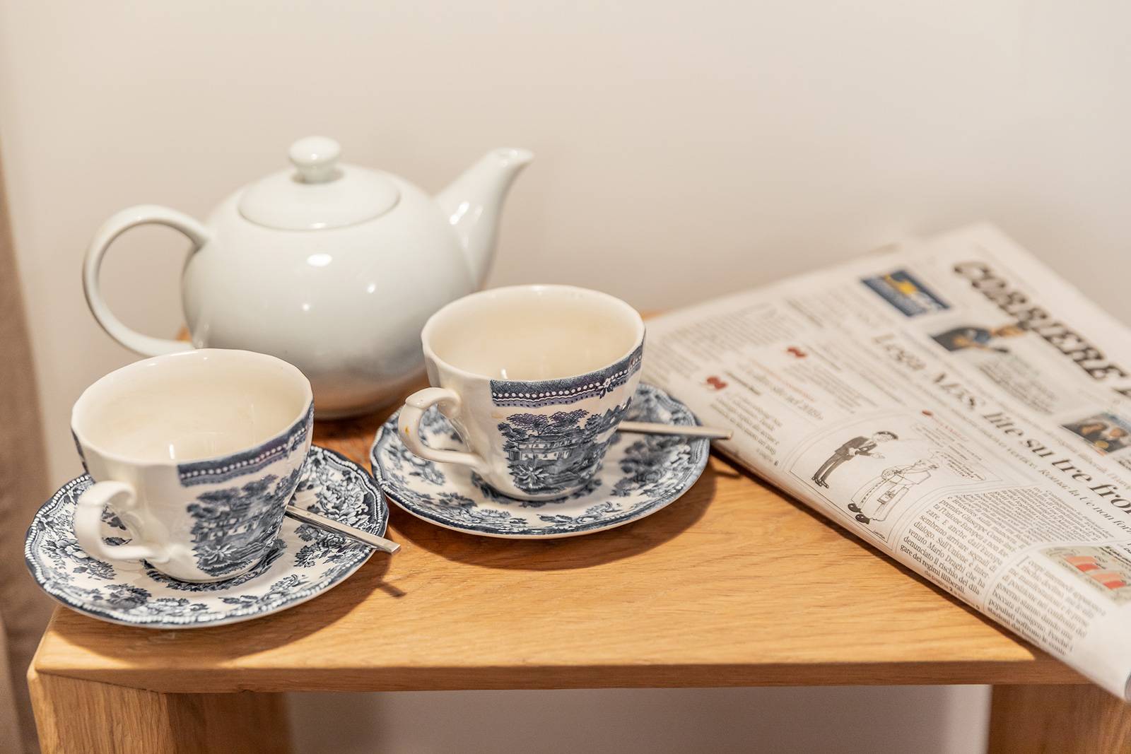 if you like you can have an intimate breakfast here