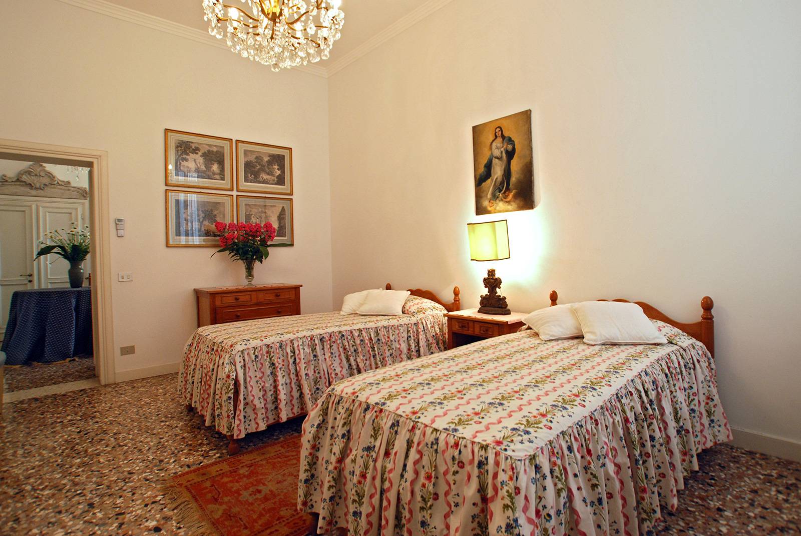 Rezzonico Garden Apartment: 2nd bedroom