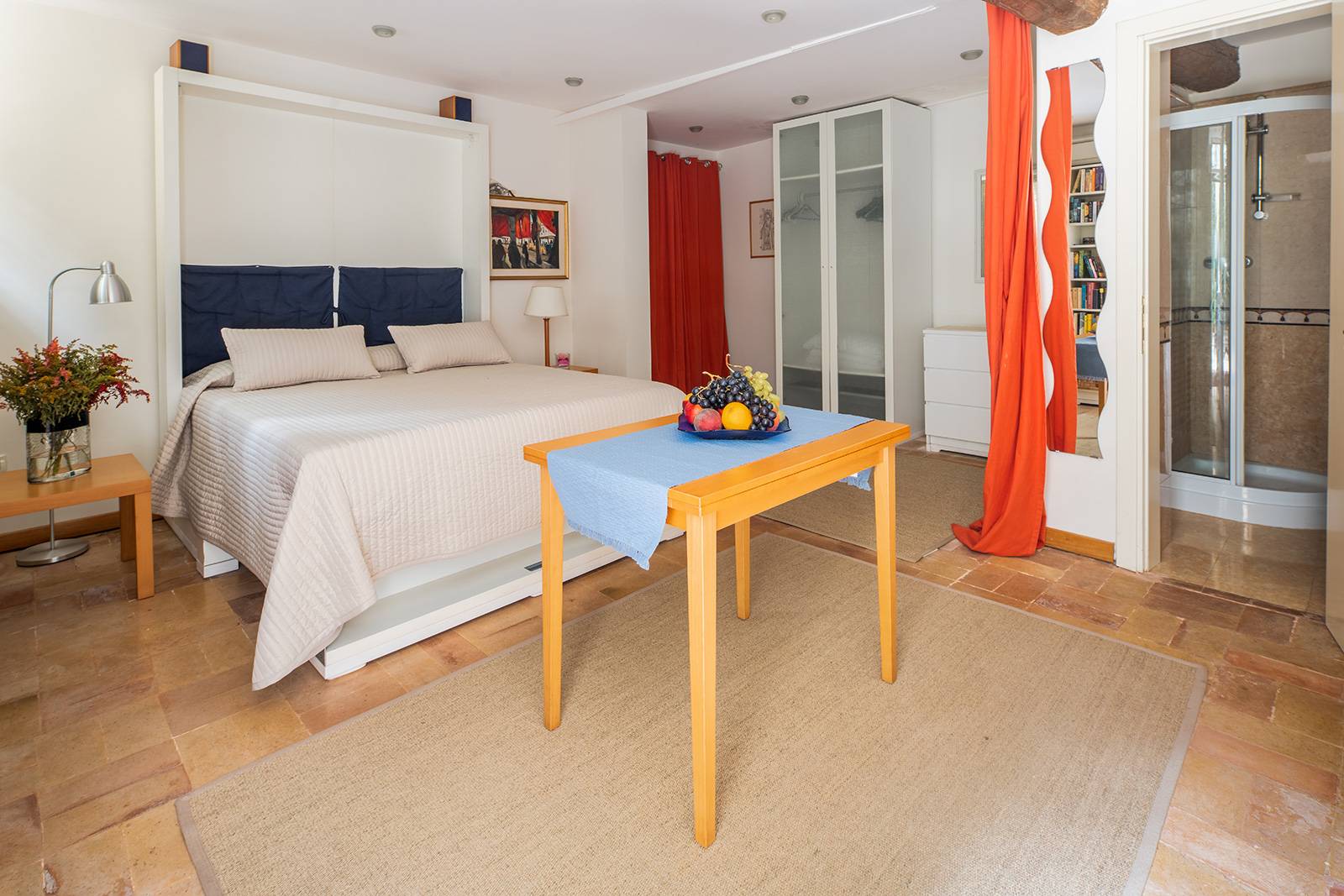 Brunelleschi Studio is a modula space for day and night Brunelleschi Studio is a modula space for day and night