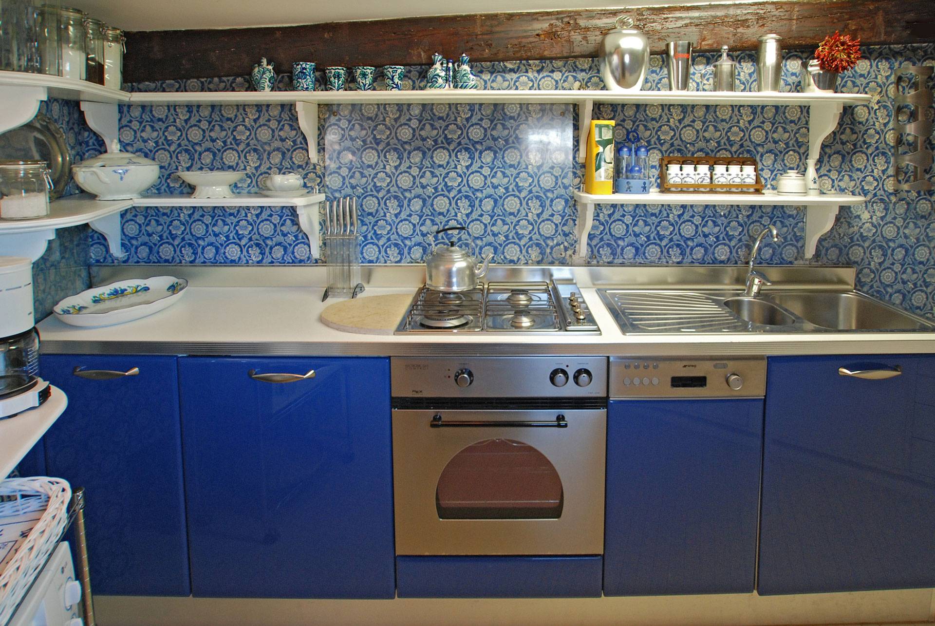 in the attic level there is a compact but well equipped kitchen