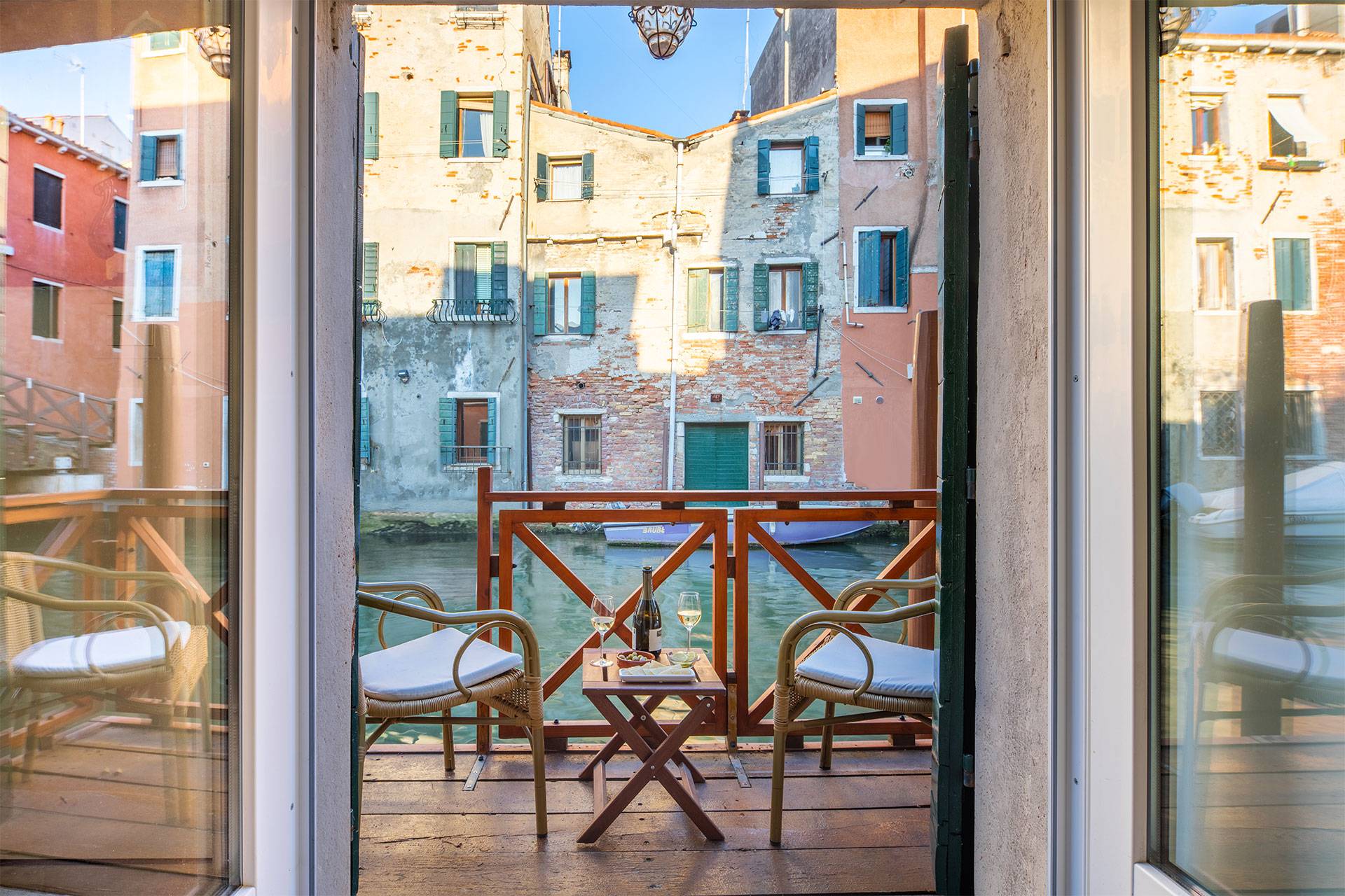 at the Miranda apartment you can enjoy unforgettable experiences at the Miranda apartment you can enjoy unforgettable experiences