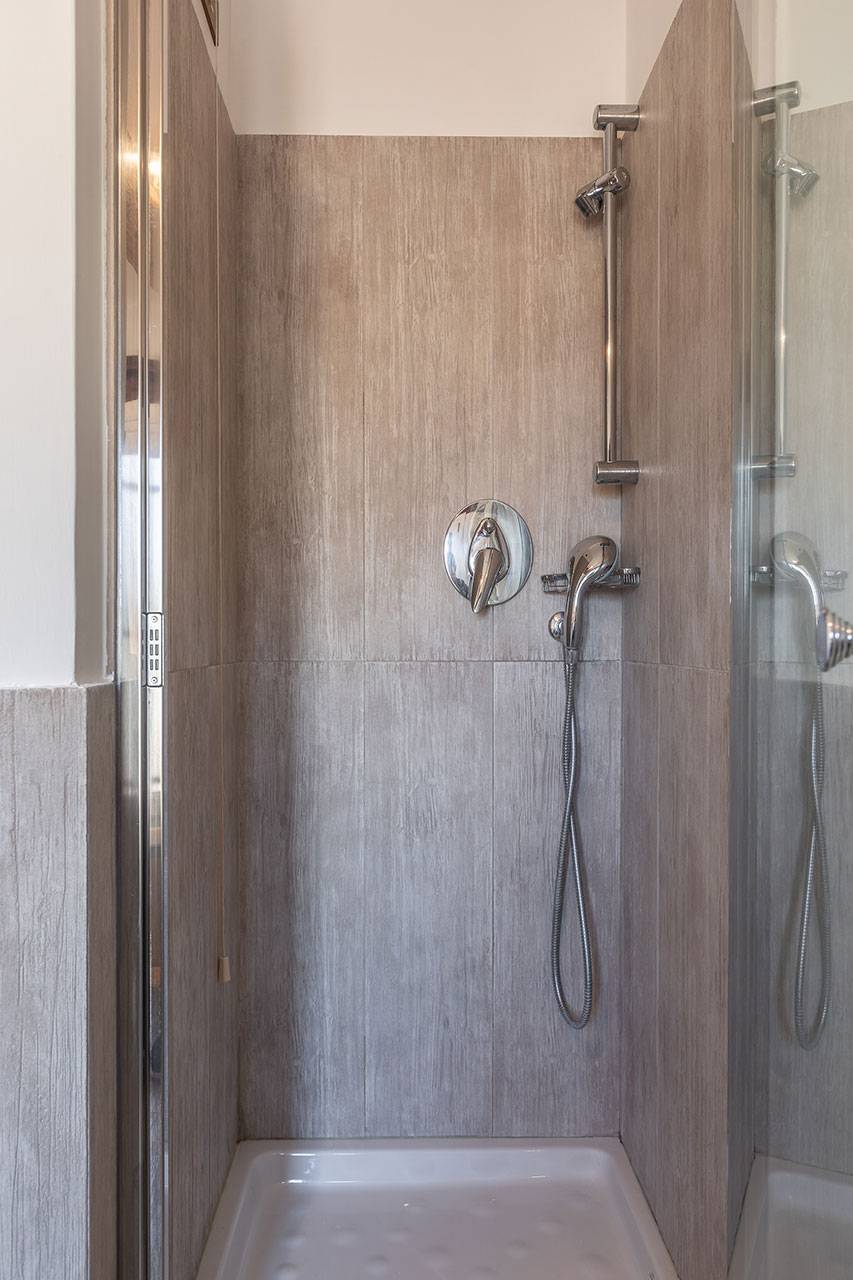 3rd bathroom shower 3rd bathroom shower