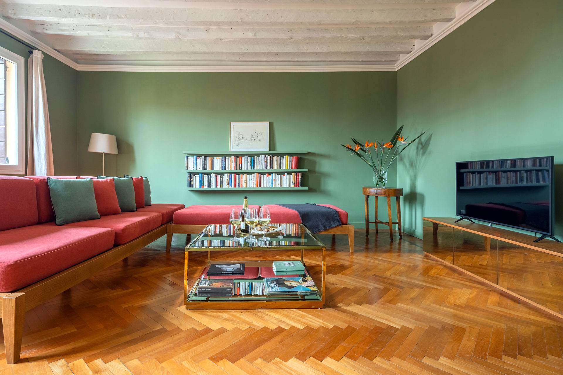 Verdi apartment stylish living room 