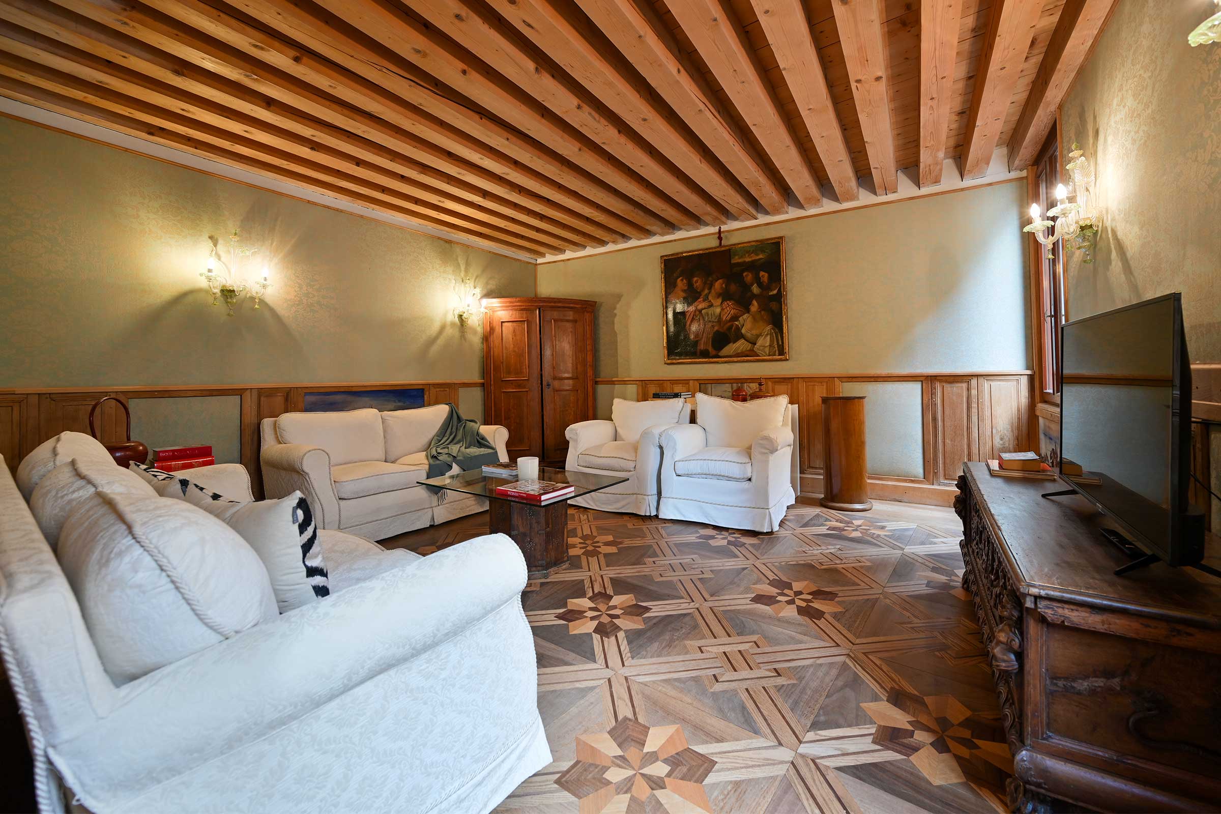 elegant and comfortable living room
