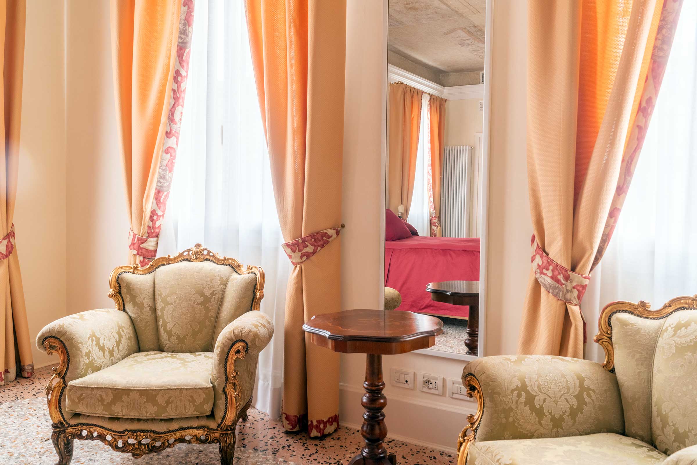 Alighieri "D" luxury master bedroom with en-suite bathroom