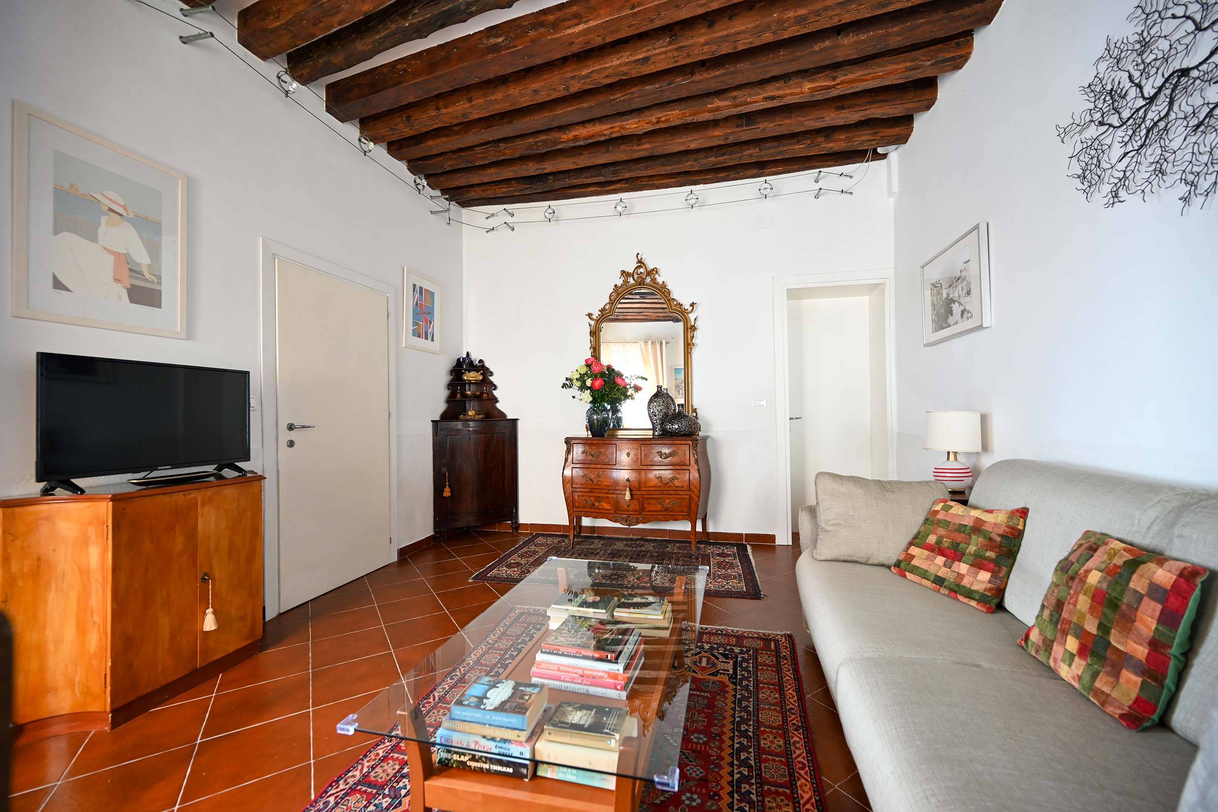 Wi-Fi, A/C, TV are some of the amenities