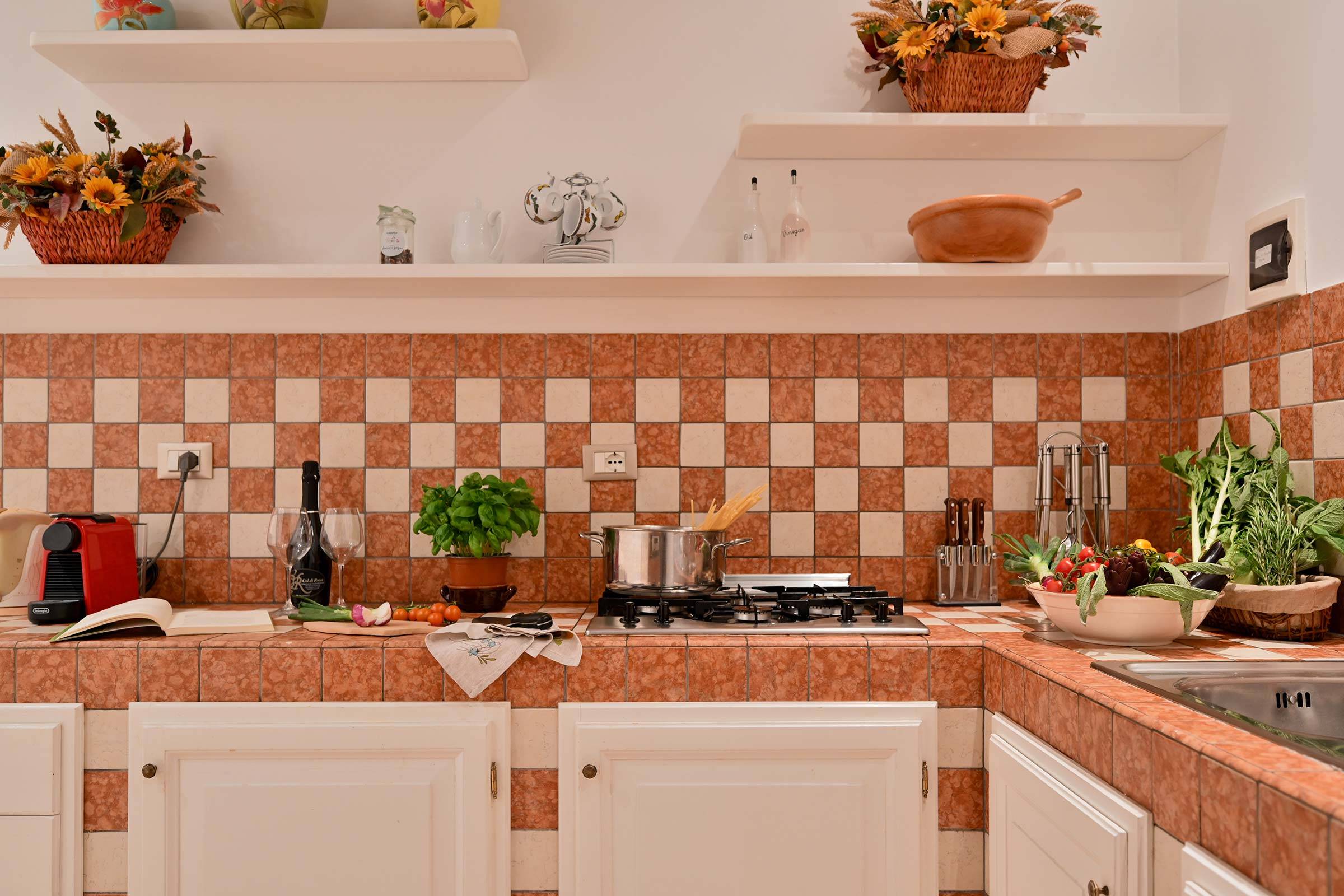 spacious and well equipped kitchen