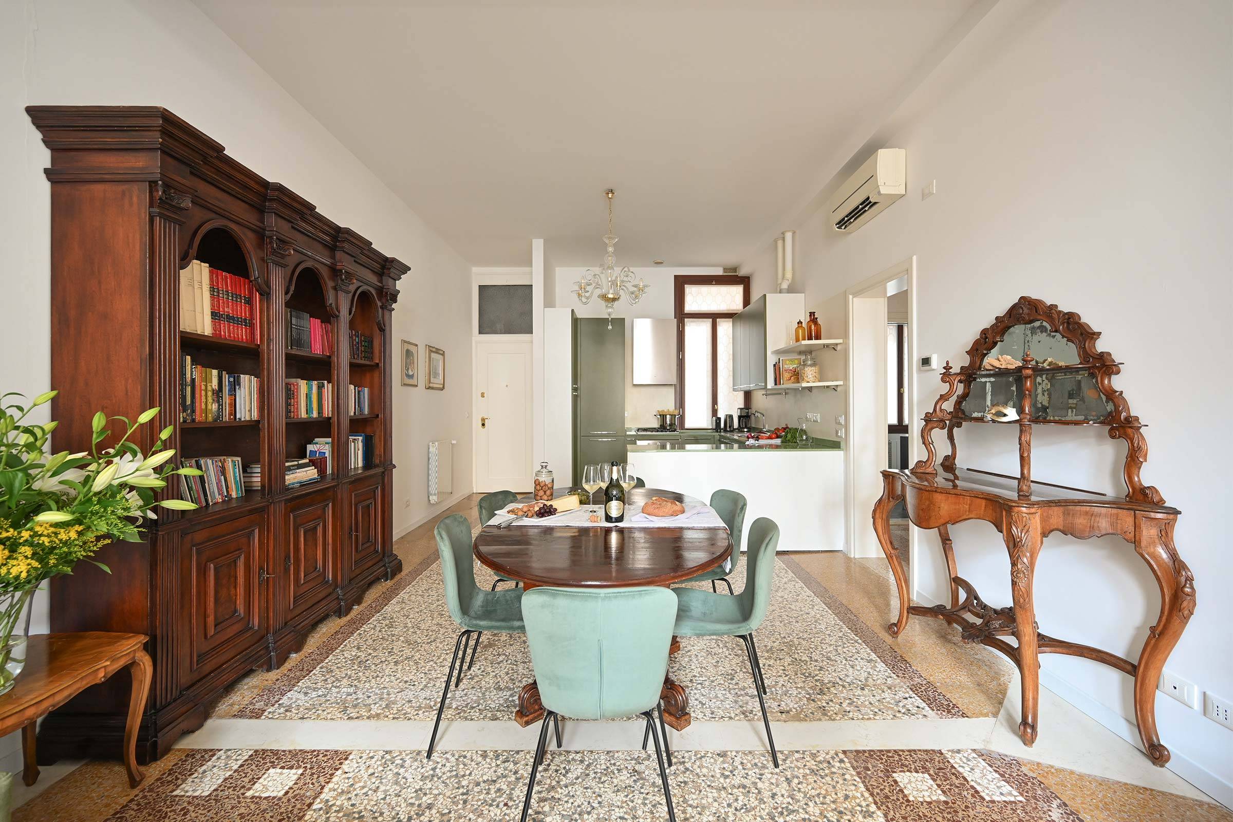 comfort and style are guaranteed at the Traviata apartment 
