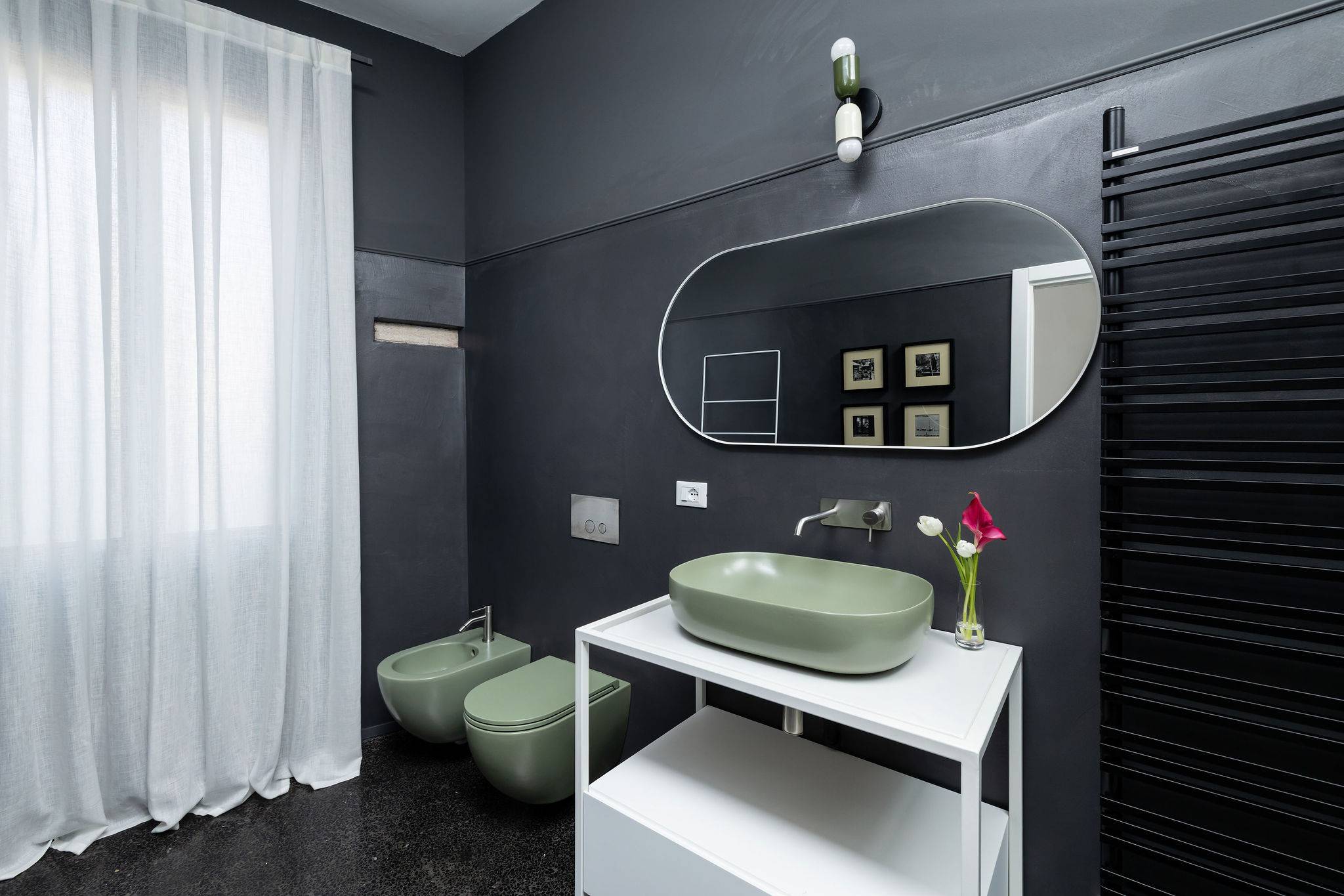 2nd bathroom 