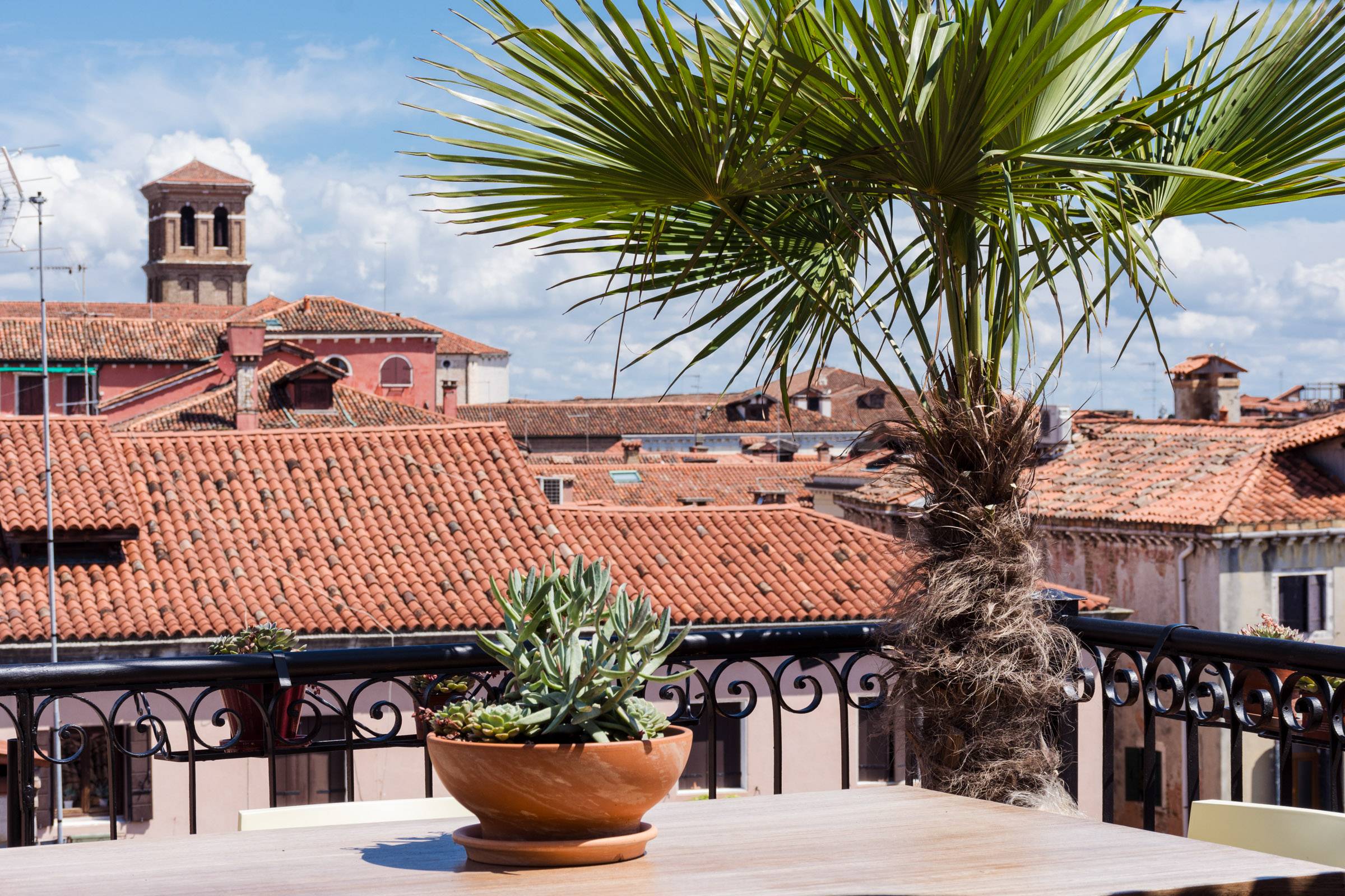 panoramic terrace of the Colombina apartment