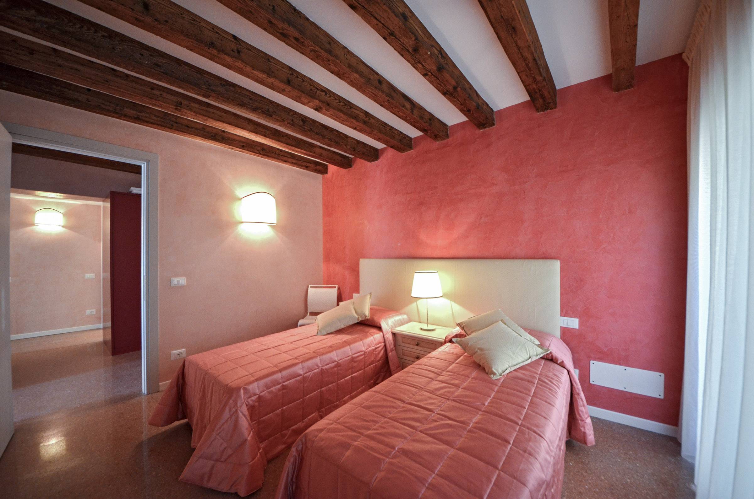 fourth bedroom, double or twin