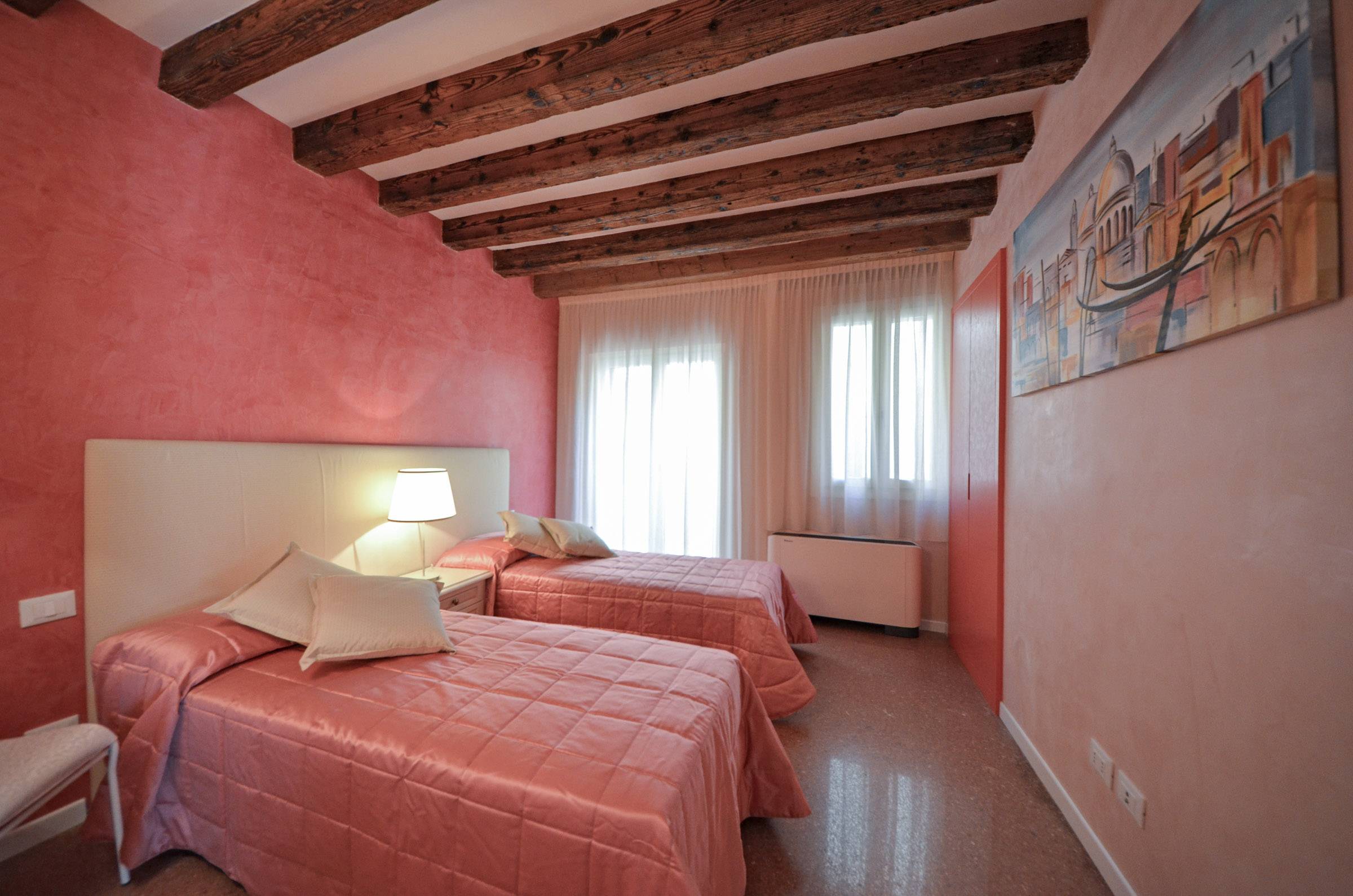 fourth bedroom, double or twin