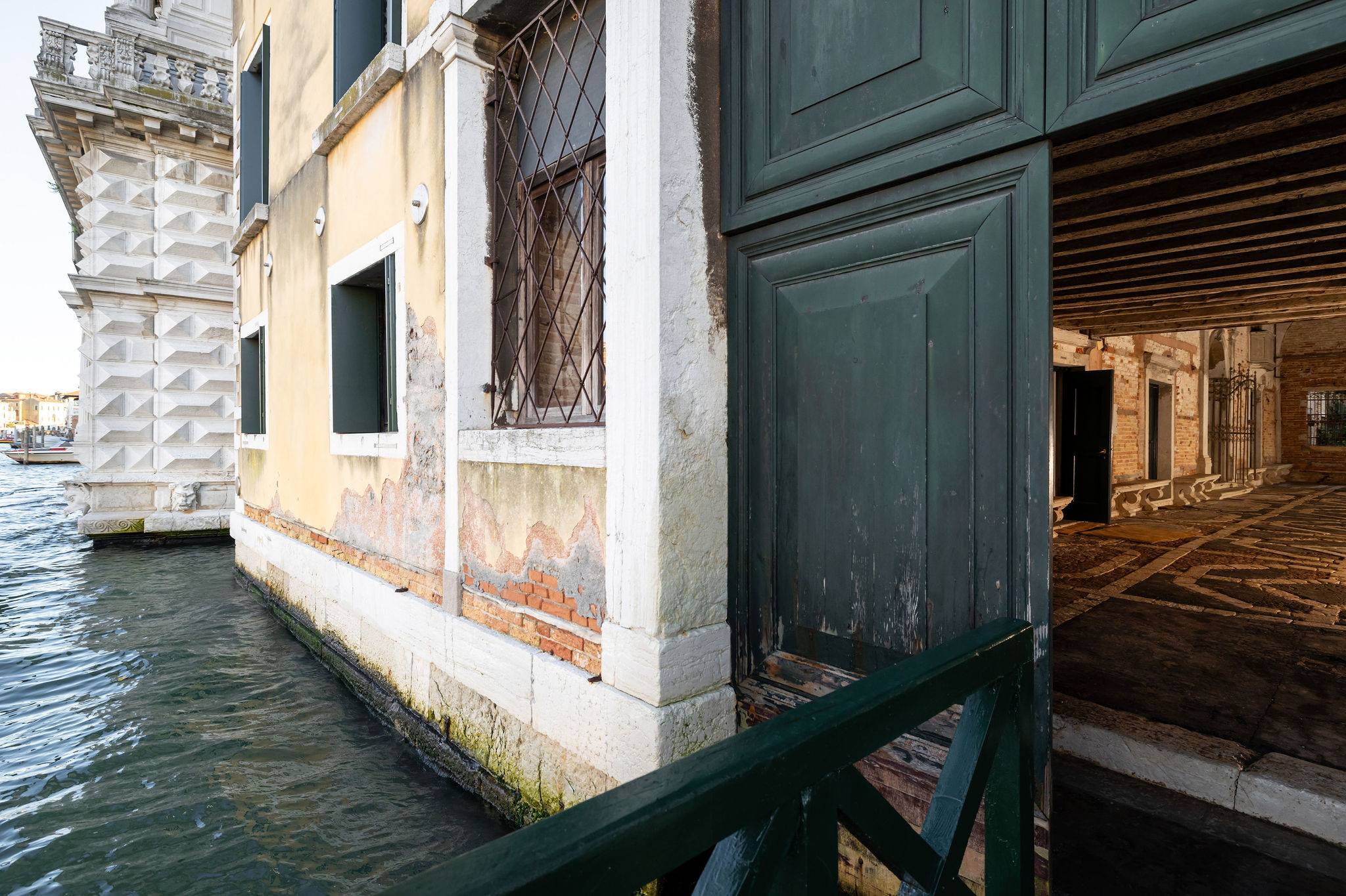pier on the Grand Canal to access the apartment with the private water taxi
