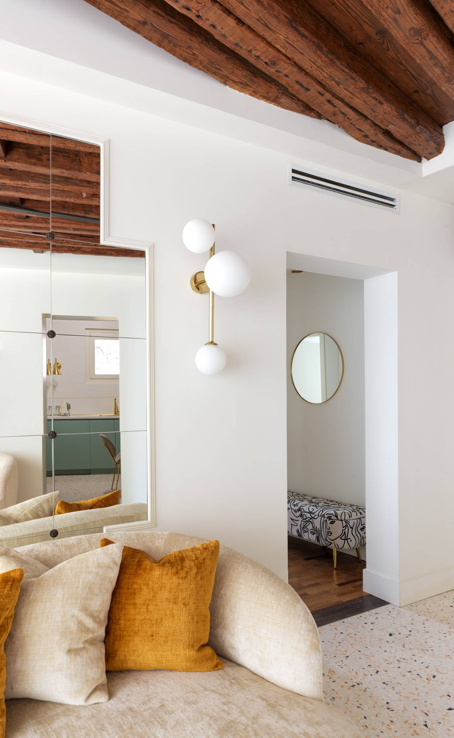 refined interior details refined interior details